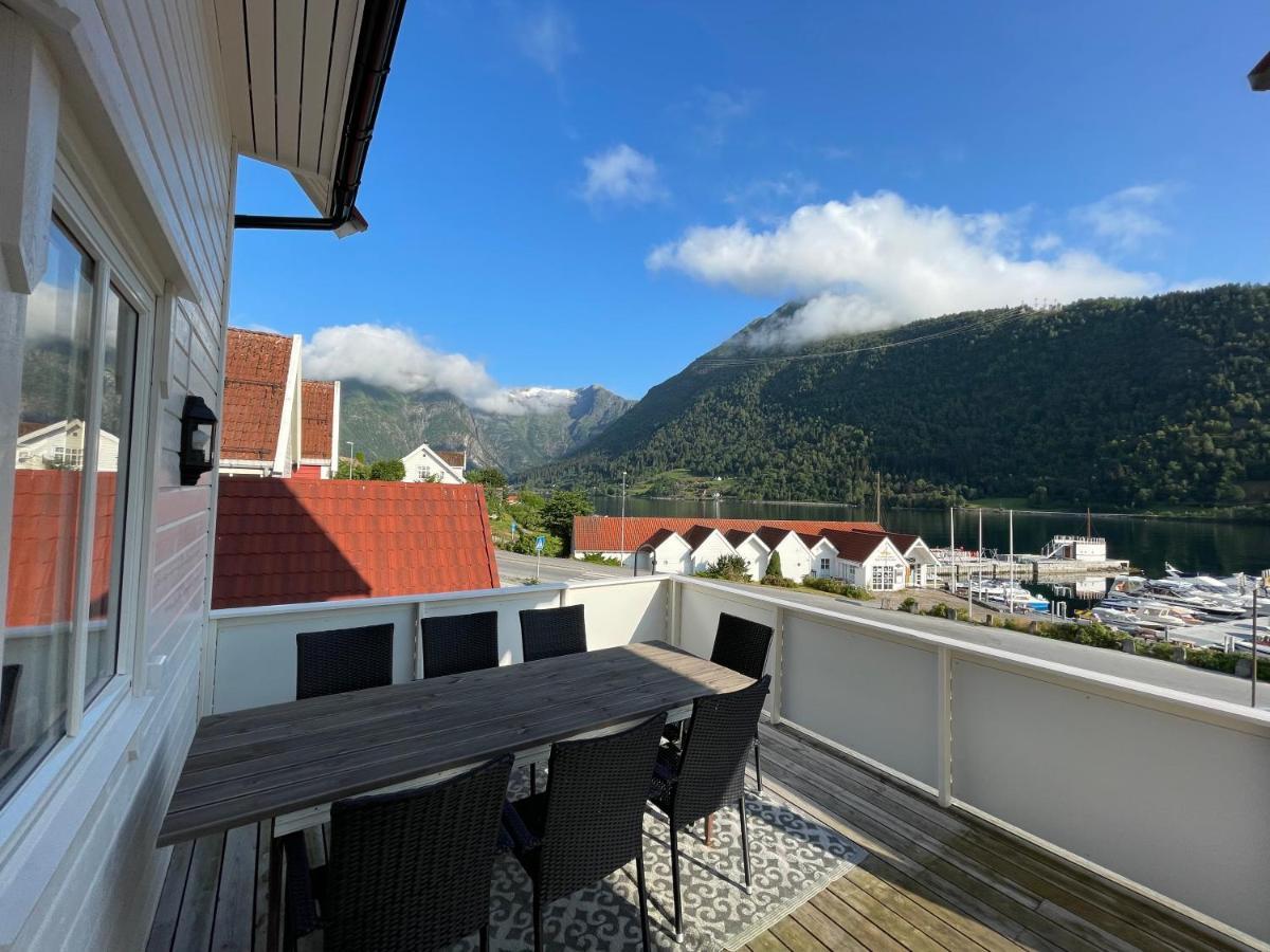 Balestrand Fjordapartments المظهر الخارجي الصورة