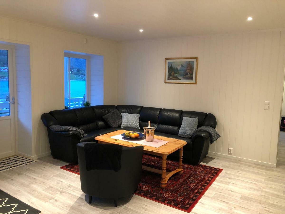 Balestrand Fjordapartments المظهر الخارجي الصورة